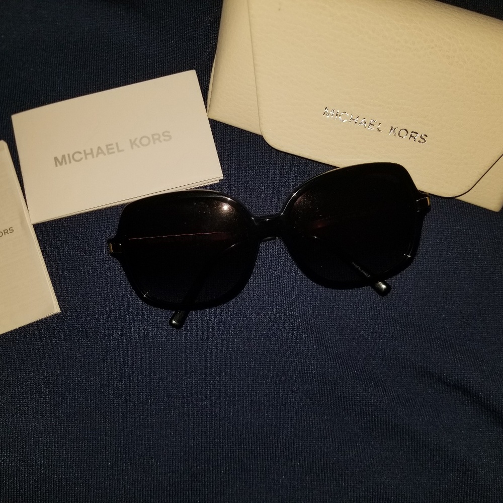 MK Adrianna II black sunglasses